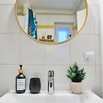 Good Vibes By Stn Apartman