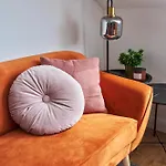 Good Vibes By Stn * Budapešť